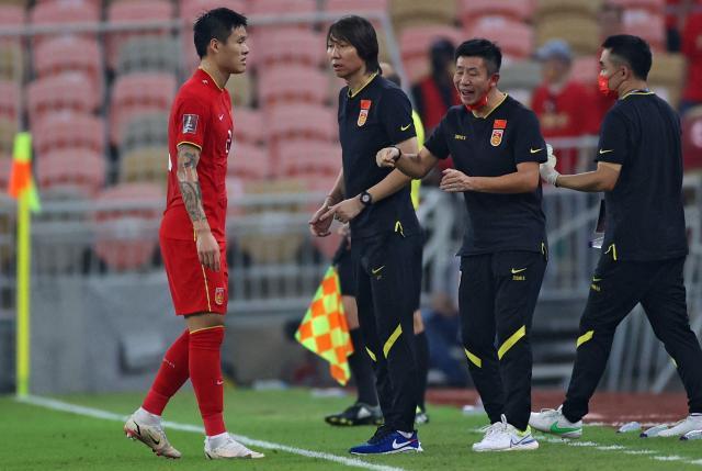 kaiyun体育app-国足五后卫=自杀？机关算尽太聪明 终是一场空欢喜